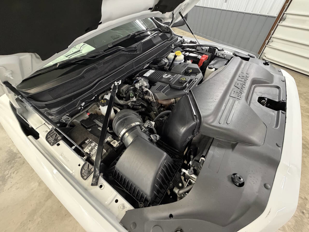 Used 2024 RAM 3500 Laramie w/ Night Edition image 19