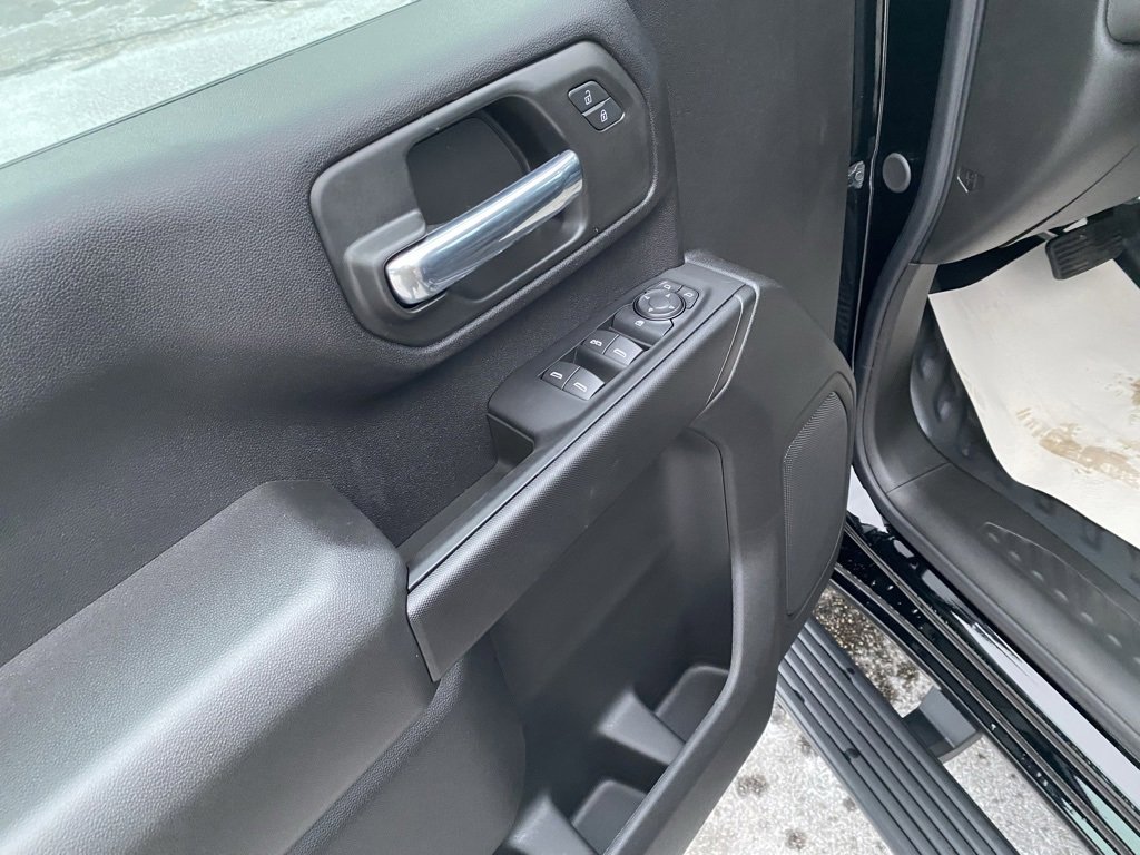 New 2025 Chevrolet Silverado 3500 W/T image 10