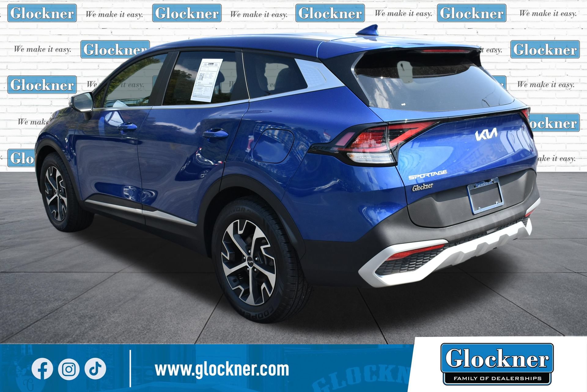 Used 2023 Kia Sportage EX FWD image 8