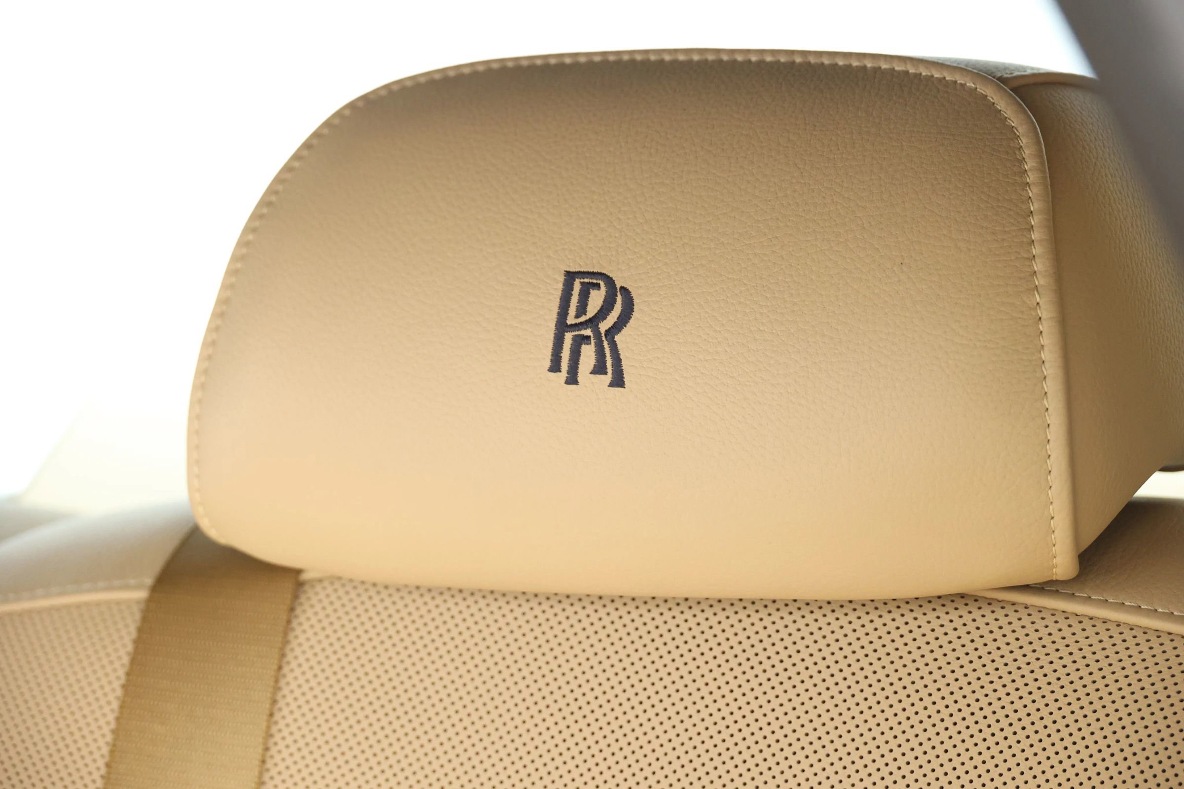 Used 2011 Rolls-Royce Ghost image 57