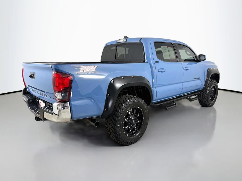 Certified 2019 Toyota Tacoma SR5 AWD/4WD image 8
