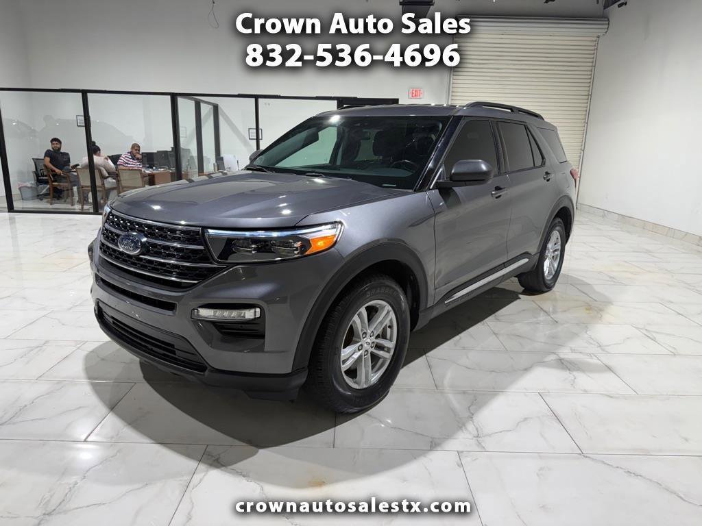 Used 2021 Ford Explorer XLT w/ Equipment Group 202A AWD/4WD image 1