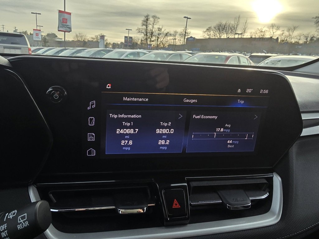 Used 2024 Chevrolet TrailBlazer LT w/ Driver Confidence Package image 24