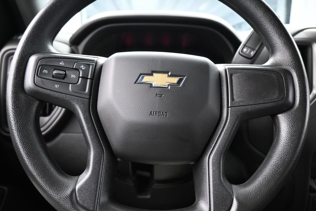 Used 2025 Chevrolet Silverado 1500 Custom w/ Turbomax Blackout Package RWD image 23