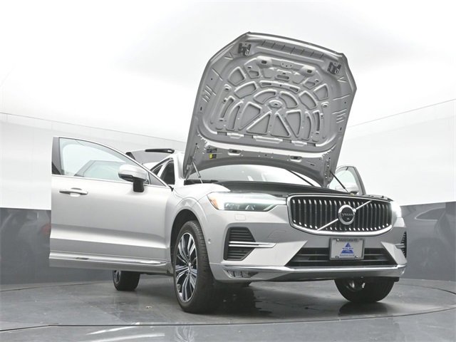 Used 2022 Volvo XC60 B5 Inscription w/ Advanced Package image 56