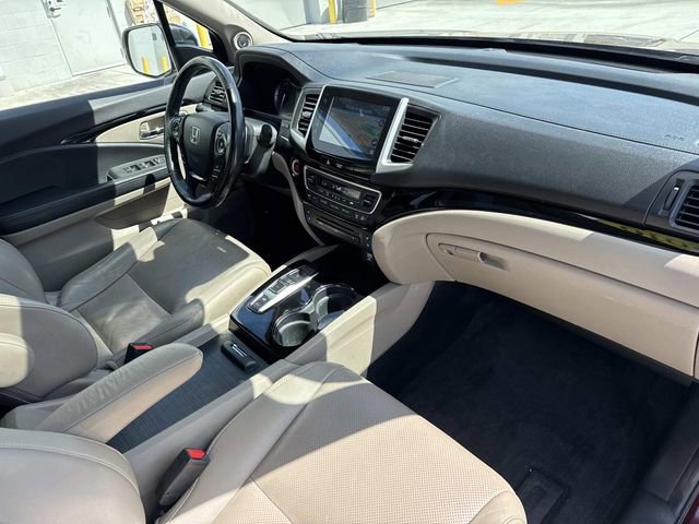 Used 2016 Honda Pilot Elite image 12