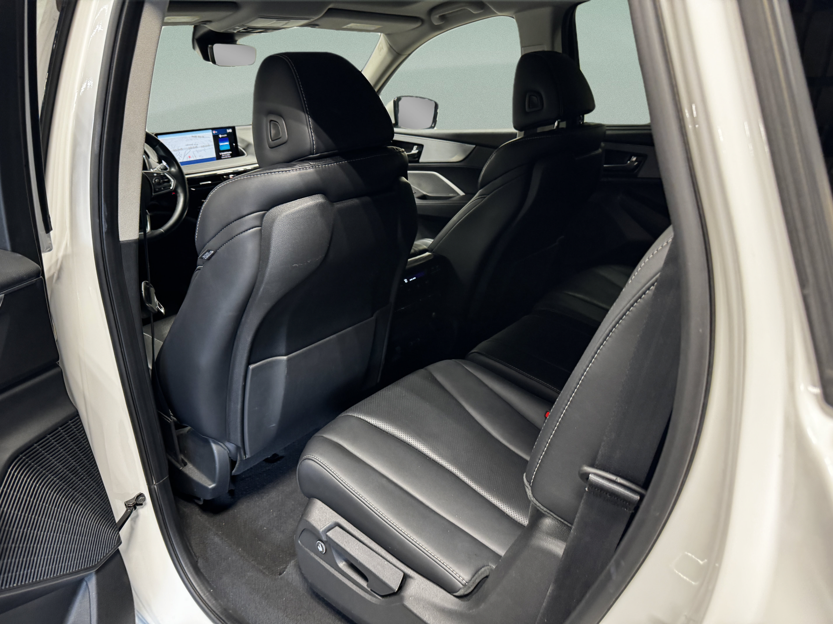 Certified 2023 Acura MDX w/ Technology Package AWD/4WD image 10