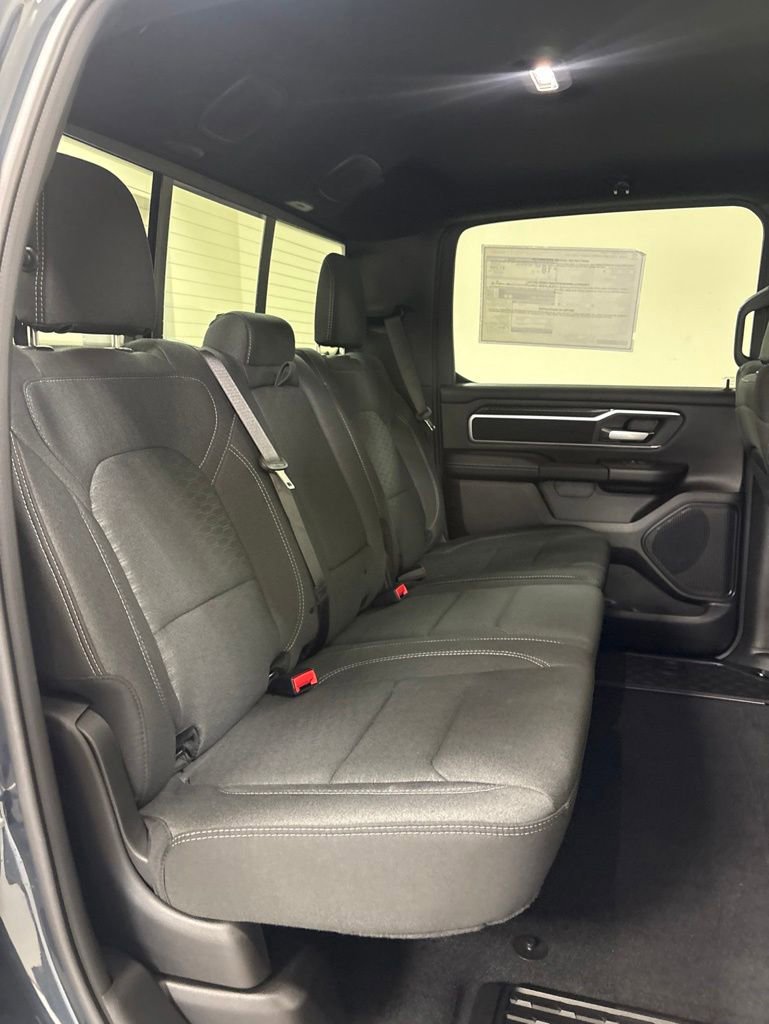 New 2026 RAM 1500 4x4 Crew Cab image 29