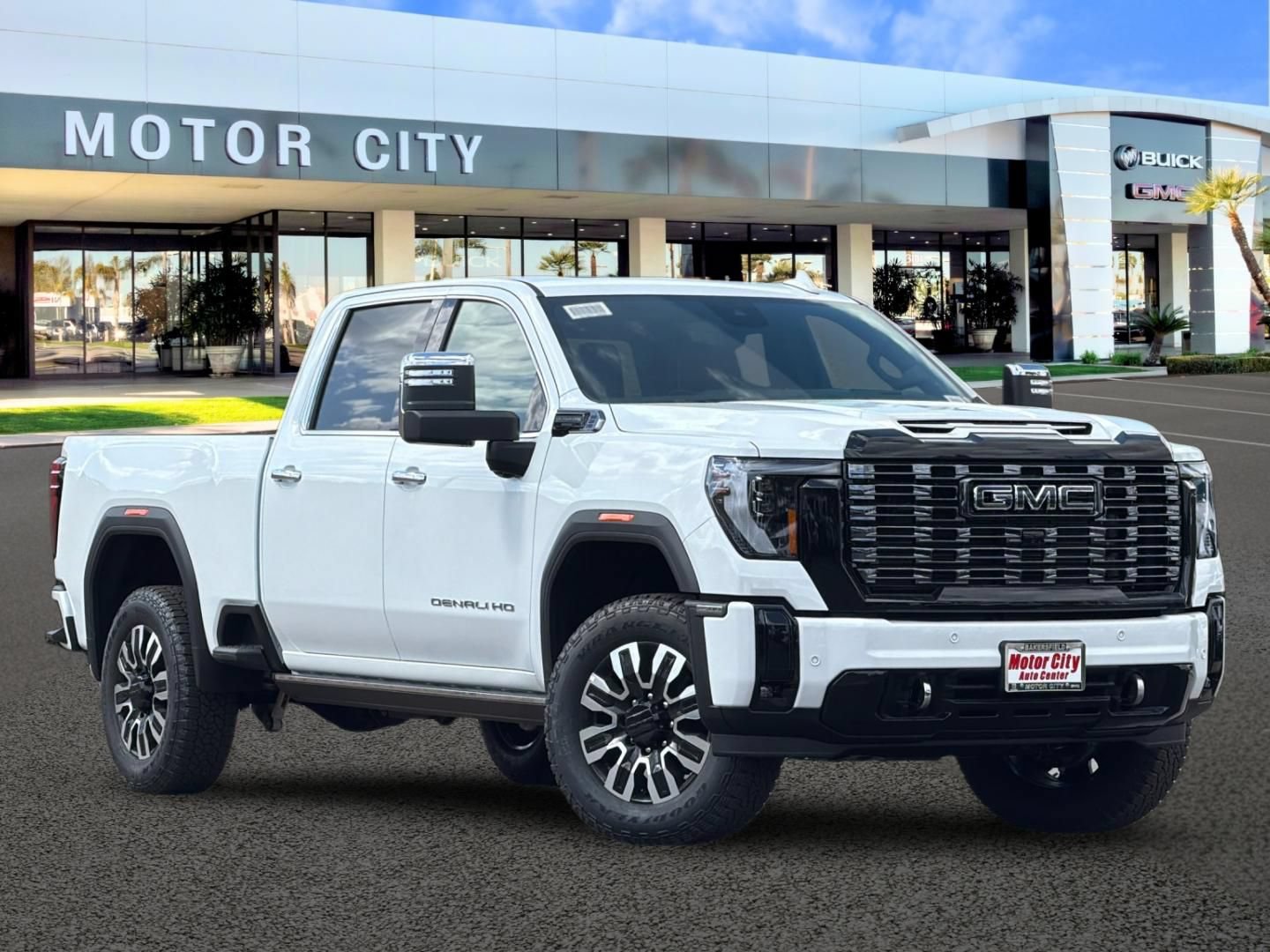 New 2026 GMC Sierra 2500 Denali Ultimate AWD/4WD image 2