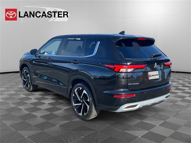 Used 2024 Mitsubishi Outlander SE image 5