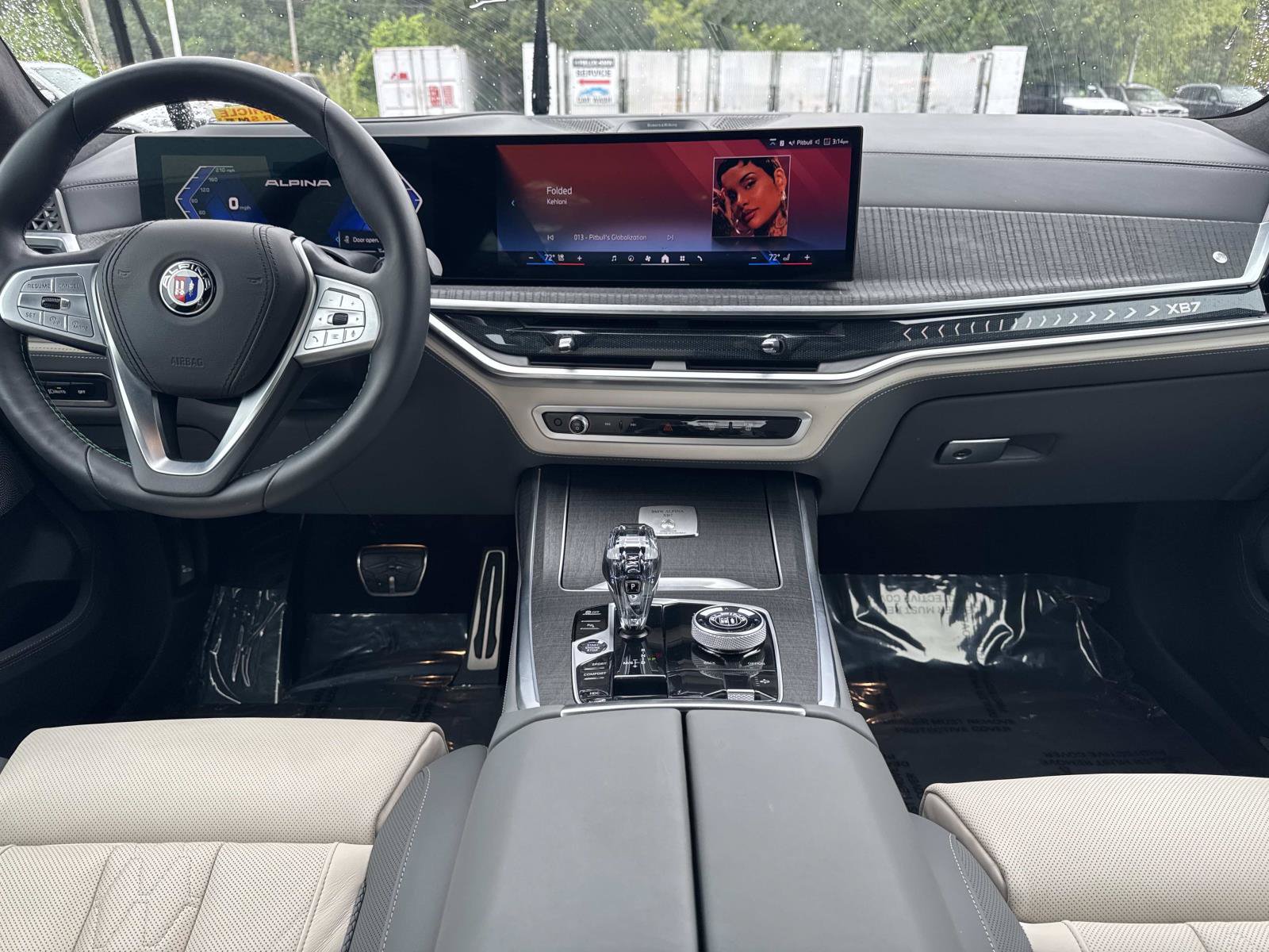 Certified 2025 BMW ALPINA XB7 AWD/4WD image 15