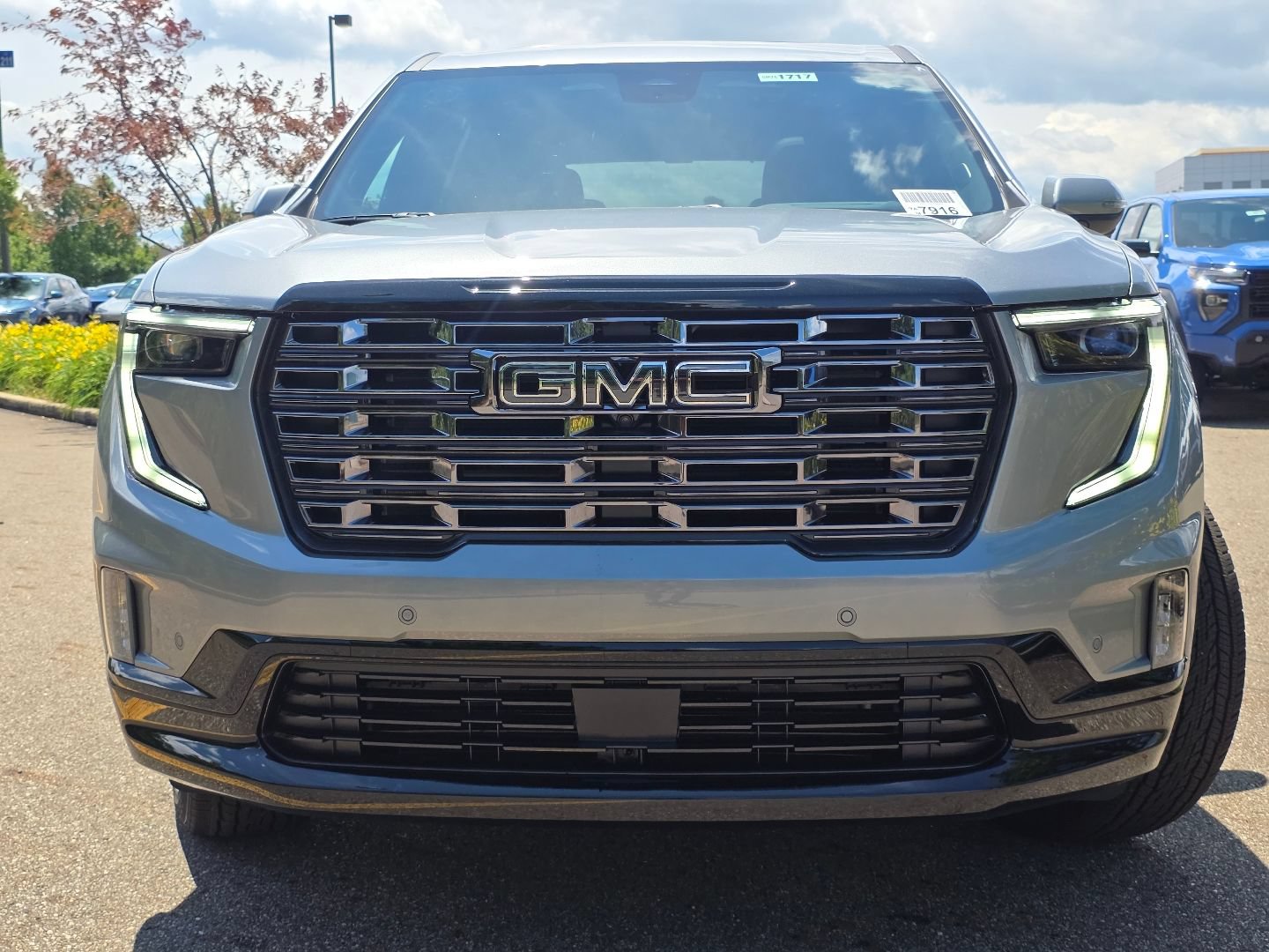 New 2026 GMC Acadia Denali Ultimate AWD/4WD image 13