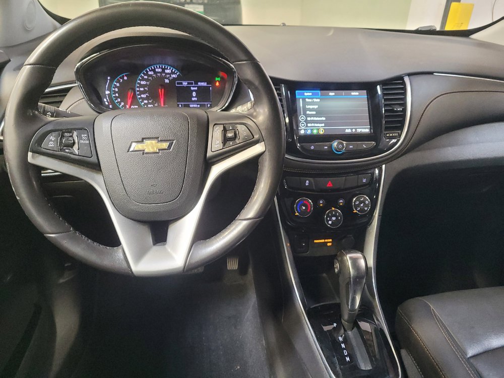 Used 2019 Chevrolet Trax Premier w/ LPO, Cargo Package FWD image 22