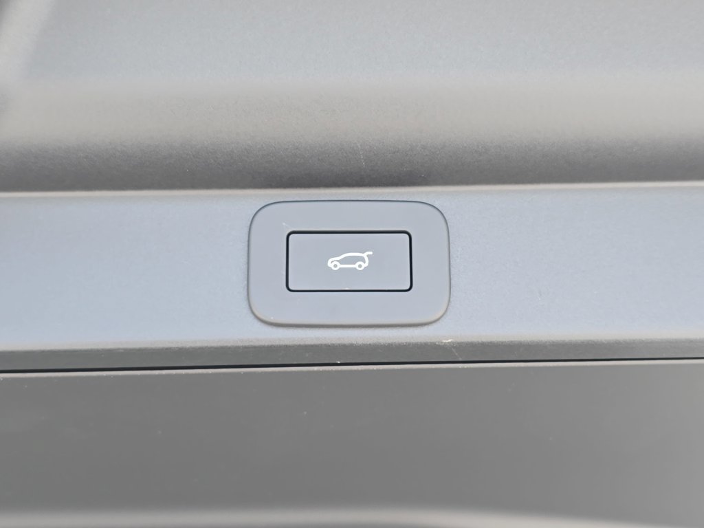 New 2026 Land Rover Range Rover SE AWD/4WD image 13