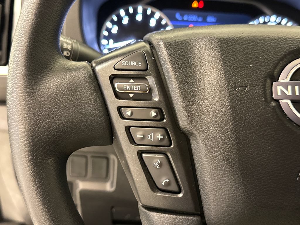 Used 2025 Nissan Frontier SV RWD image 29