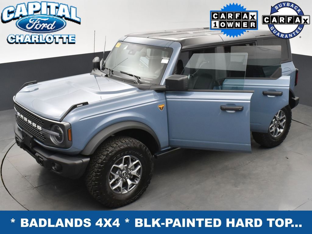 Used 2025 Ford Bronco Badlands image 32