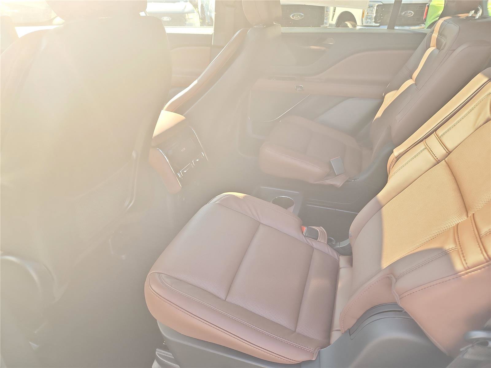New 2026 Lincoln Aviator Reserve RWD image 18