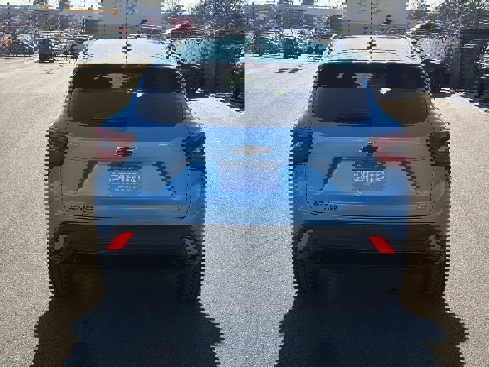 Certified 2025 Chevrolet Trax RS w/ Driver Confidence Package image 18