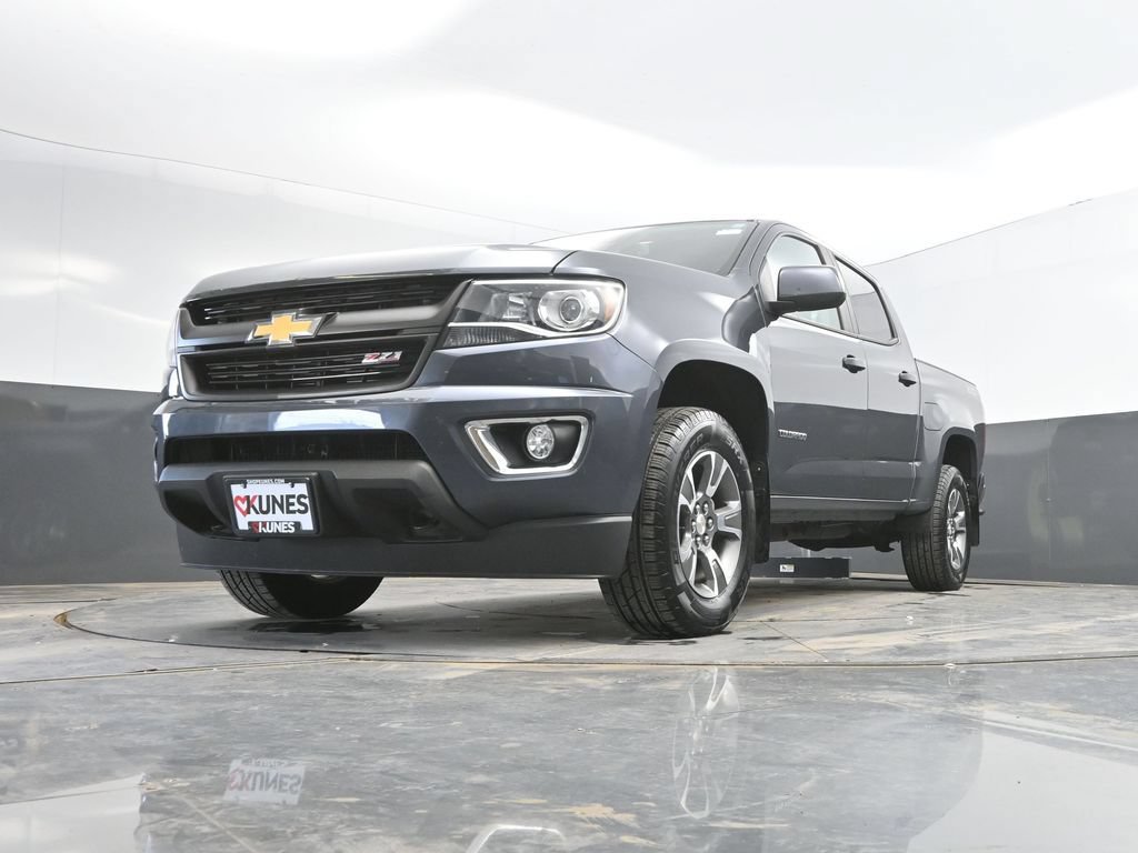 Used 2017 Chevrolet Colorado Z71 AWD/4WD image 36