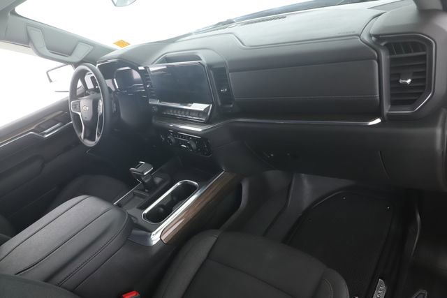 Used 2023 Chevrolet Silverado 1500 LT image 28