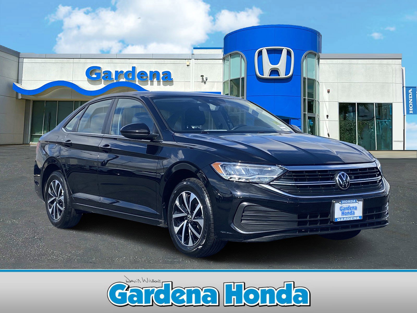 Used 2024 Volkswagen Jetta S image 1