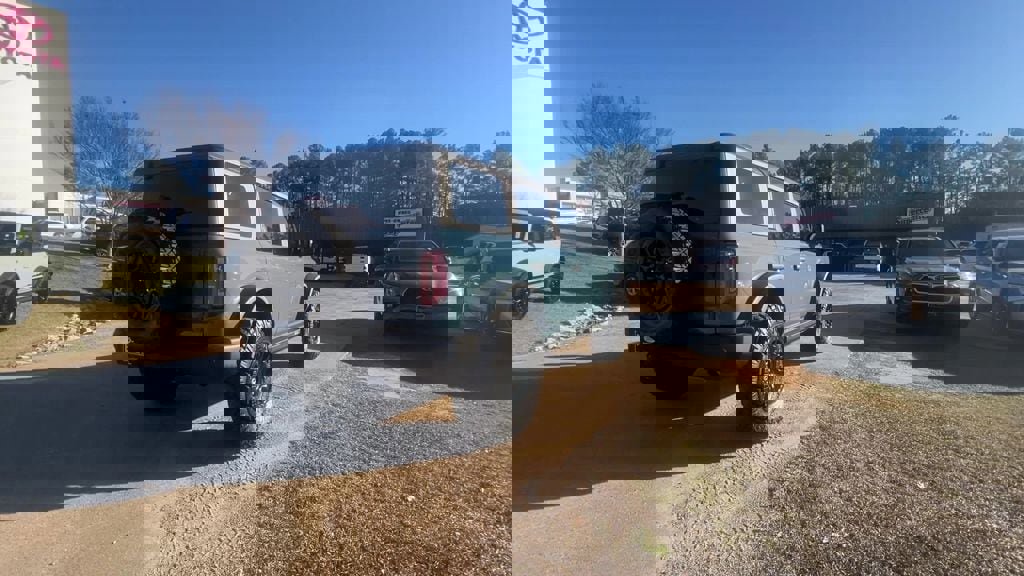 Used 2022 Ford Bronco Wildtrak image 6