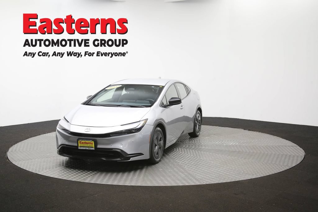 Used 2025 Toyota Prius LE FWD image 54
