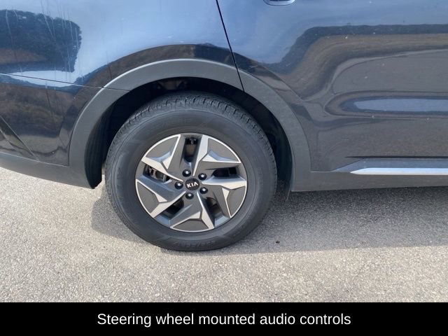 Used 2021 Kia Sorento EX image 6