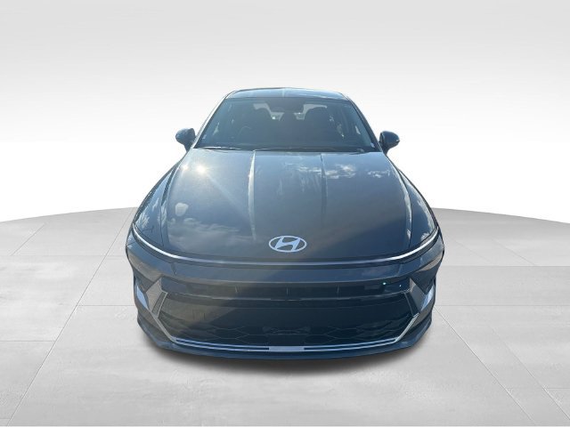 New 2026 Hyundai Sonata Blue FWD image 8