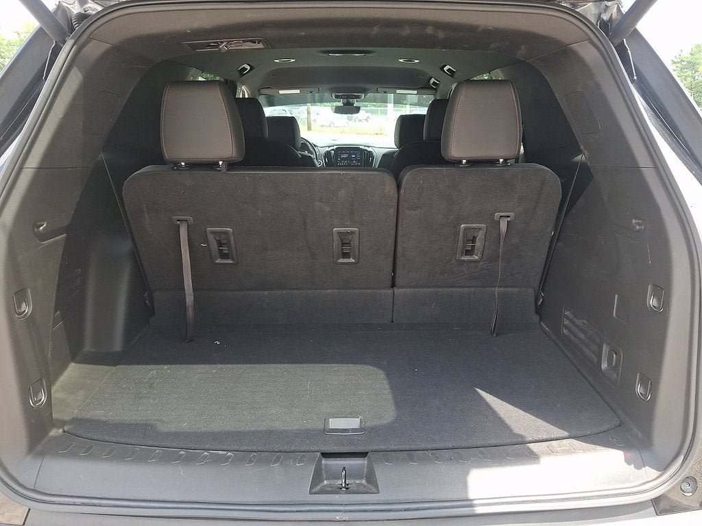 Used 2023 Chevrolet Traverse RS AWD/4WD image 30