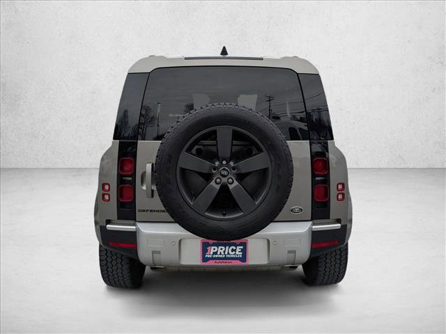 Used 2022 Land Rover Defender 90 S AWD/4WD image 7
