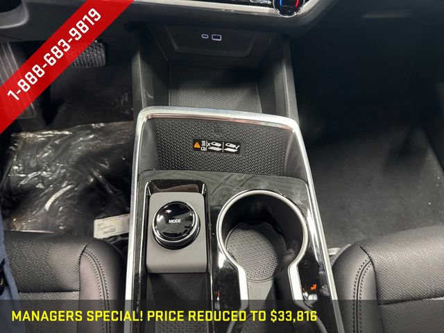 Used 2026 Chevrolet Equinox LT w/ Convenience Package II image 18