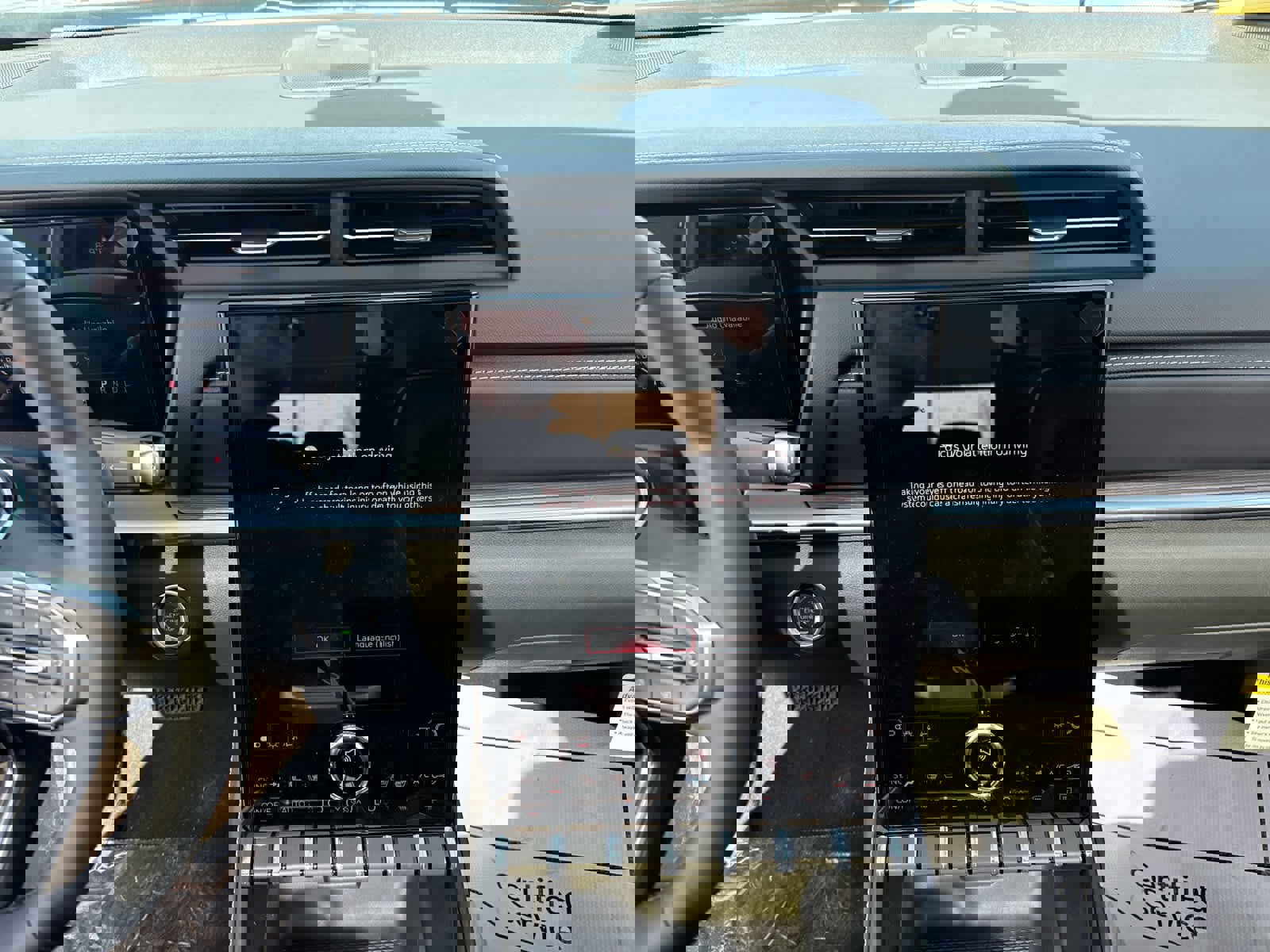 New 2026 GMC Terrain Denali w/ LPO, Black Badging Package AWD/4WD image 19