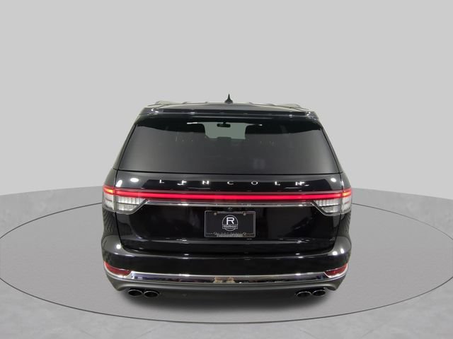 Used 2020 Lincoln Aviator Reserve w/ Elements Package Plus AWD/4WD image 14