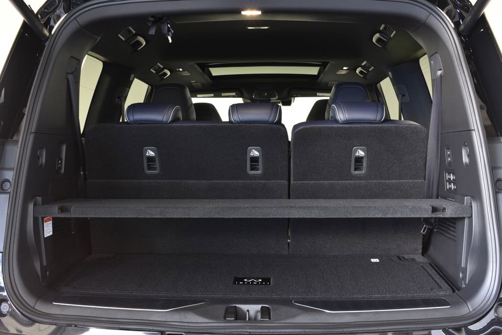 New 2026 INFINITI QX80 4WD w/ Sport Exterior Package image 29