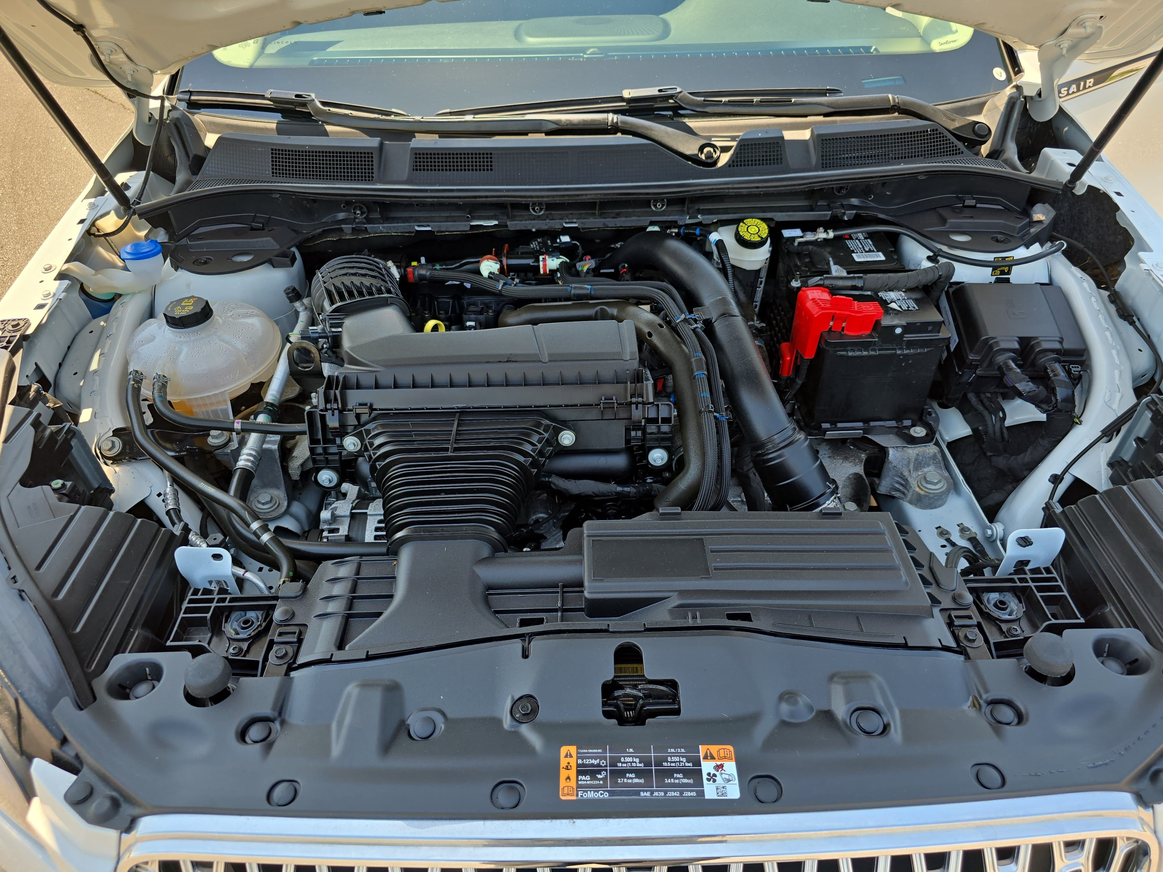 Certified 2024 Lincoln Corsair AWD image 29