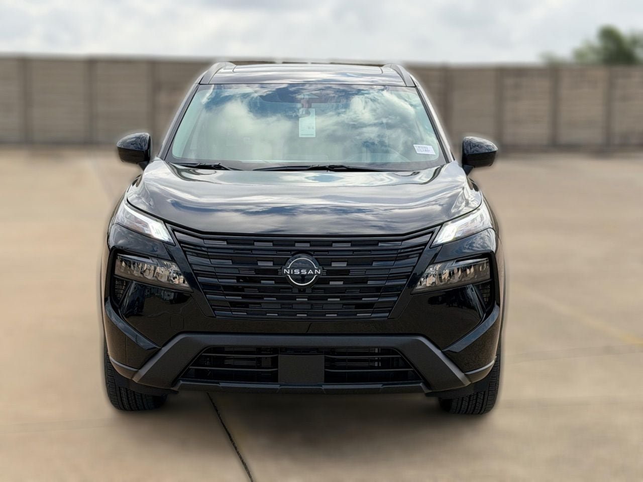 New 2026 Nissan Rogue Dark Armor FWD image 3