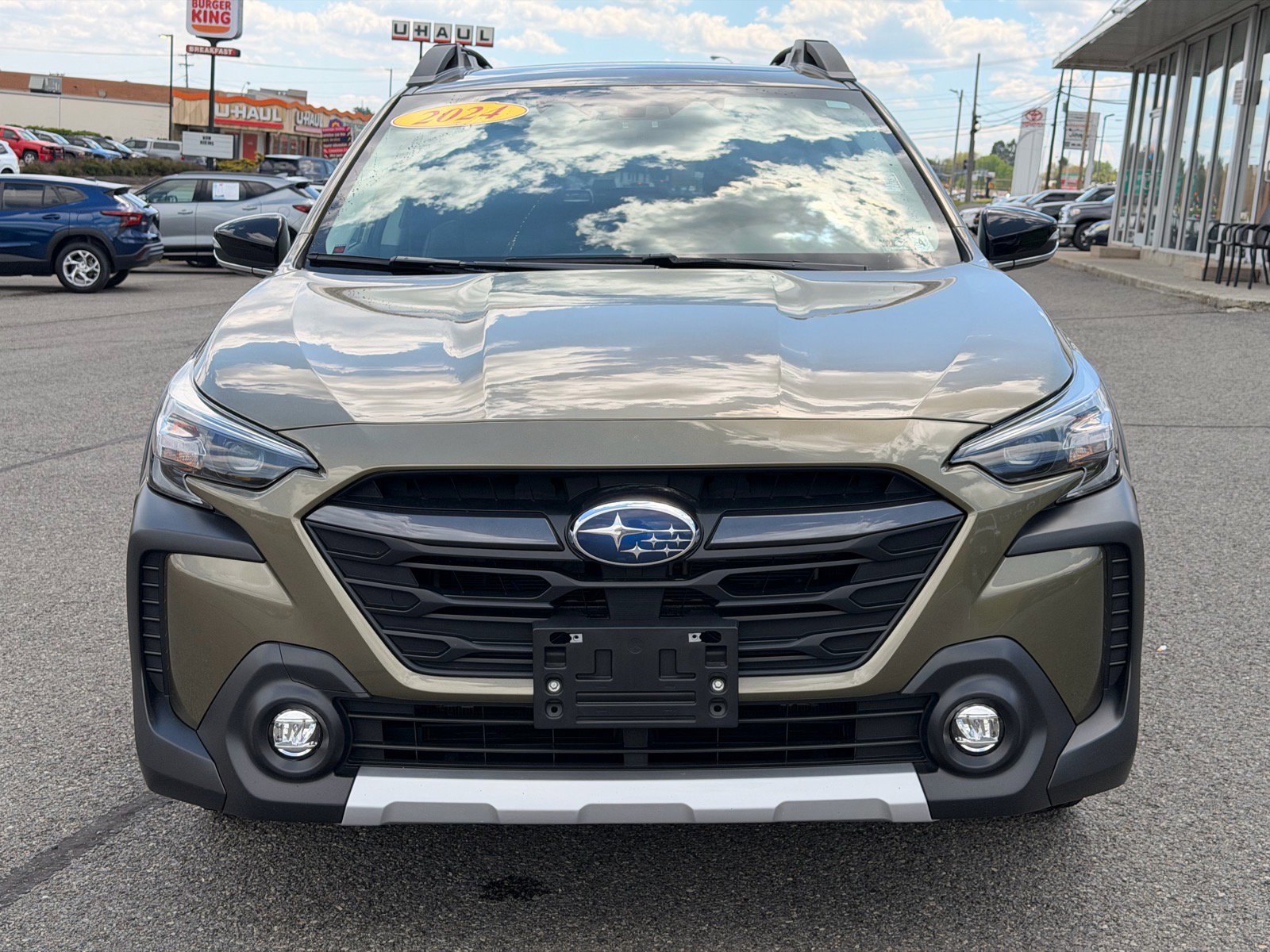 Used 2024 Subaru Outback Limited XT AWD/4WD image 9