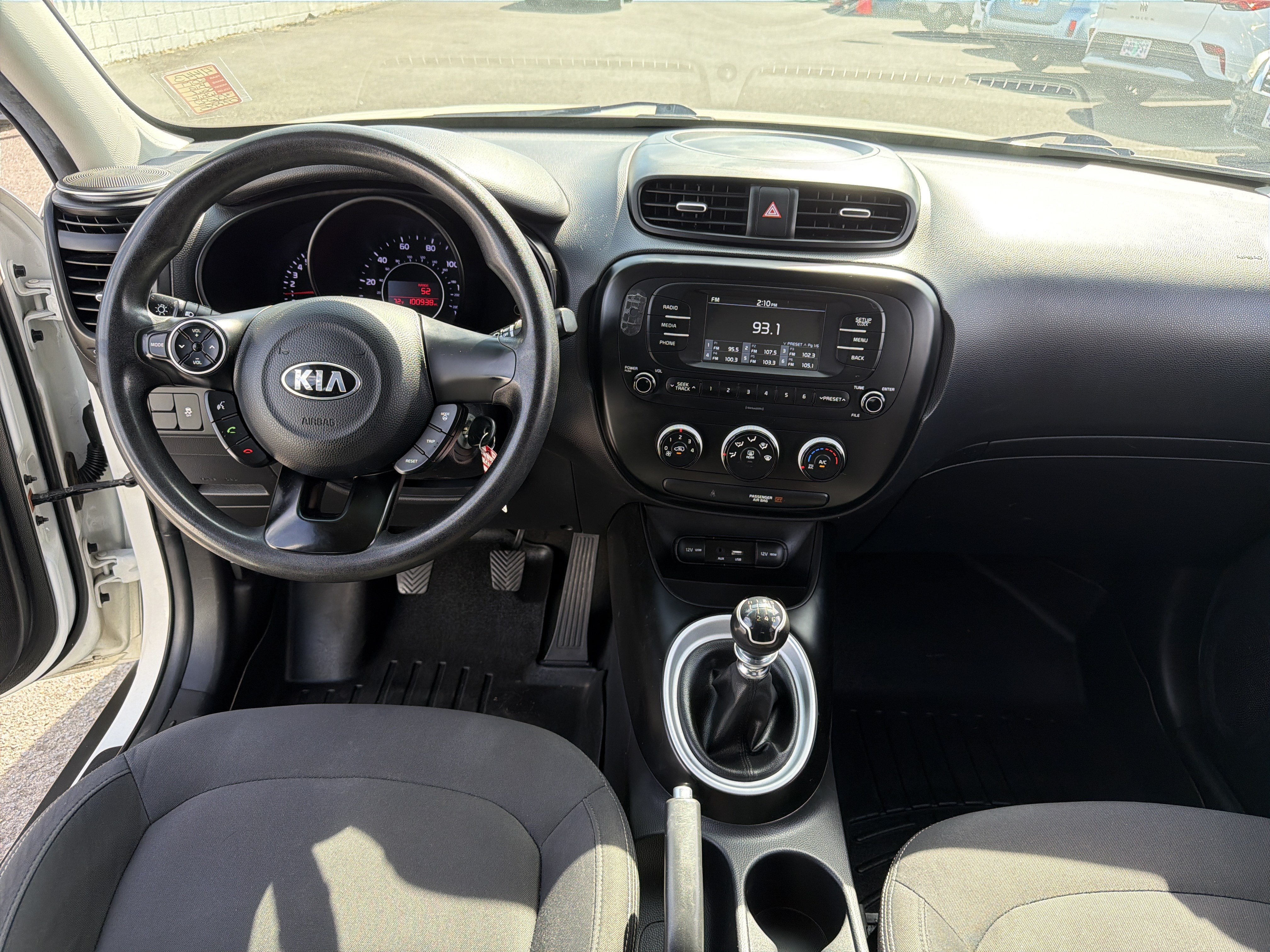 Used 2017 Kia Soul FWD image 10