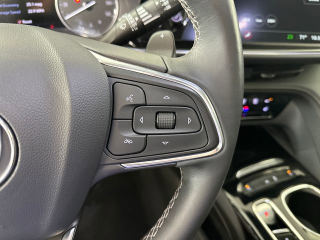 Used 2022 Buick Envision Essence w/ Safety Package image 16