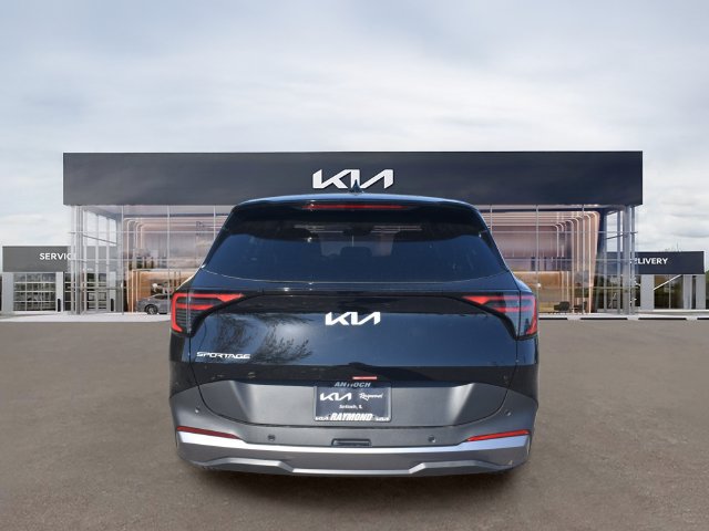 New 2027 Kia Sportage LX FWD image 5