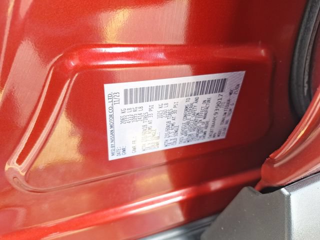 Certified 2023 Nissan Rogue SV FWD image 29