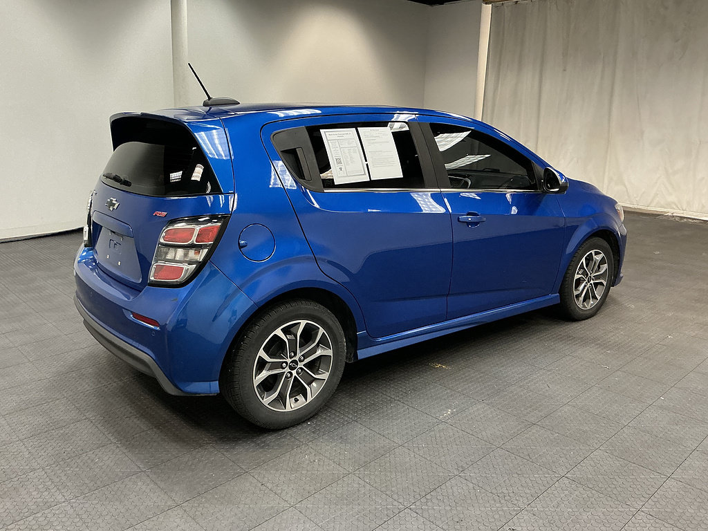 Used 2019 Chevrolet Sonic LT w/ Convenience Package FWD image 5