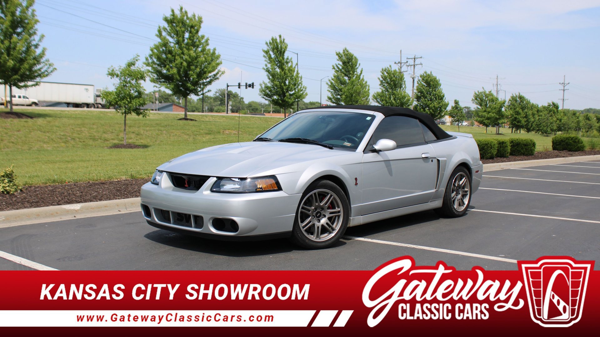 Used 2003 Ford Mustang Cobra RWD image 1