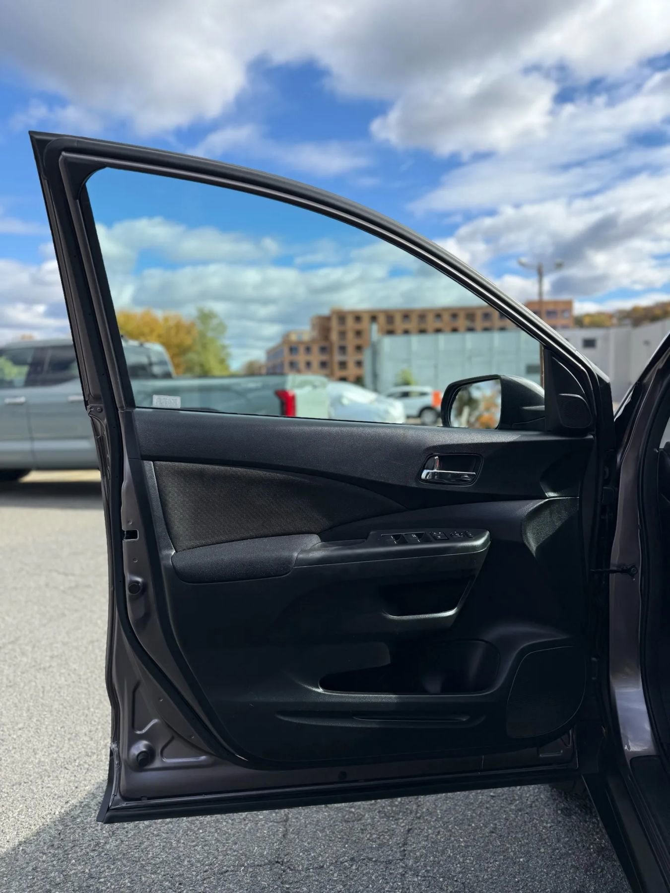 Used 2015 Honda CR-V EX image 32