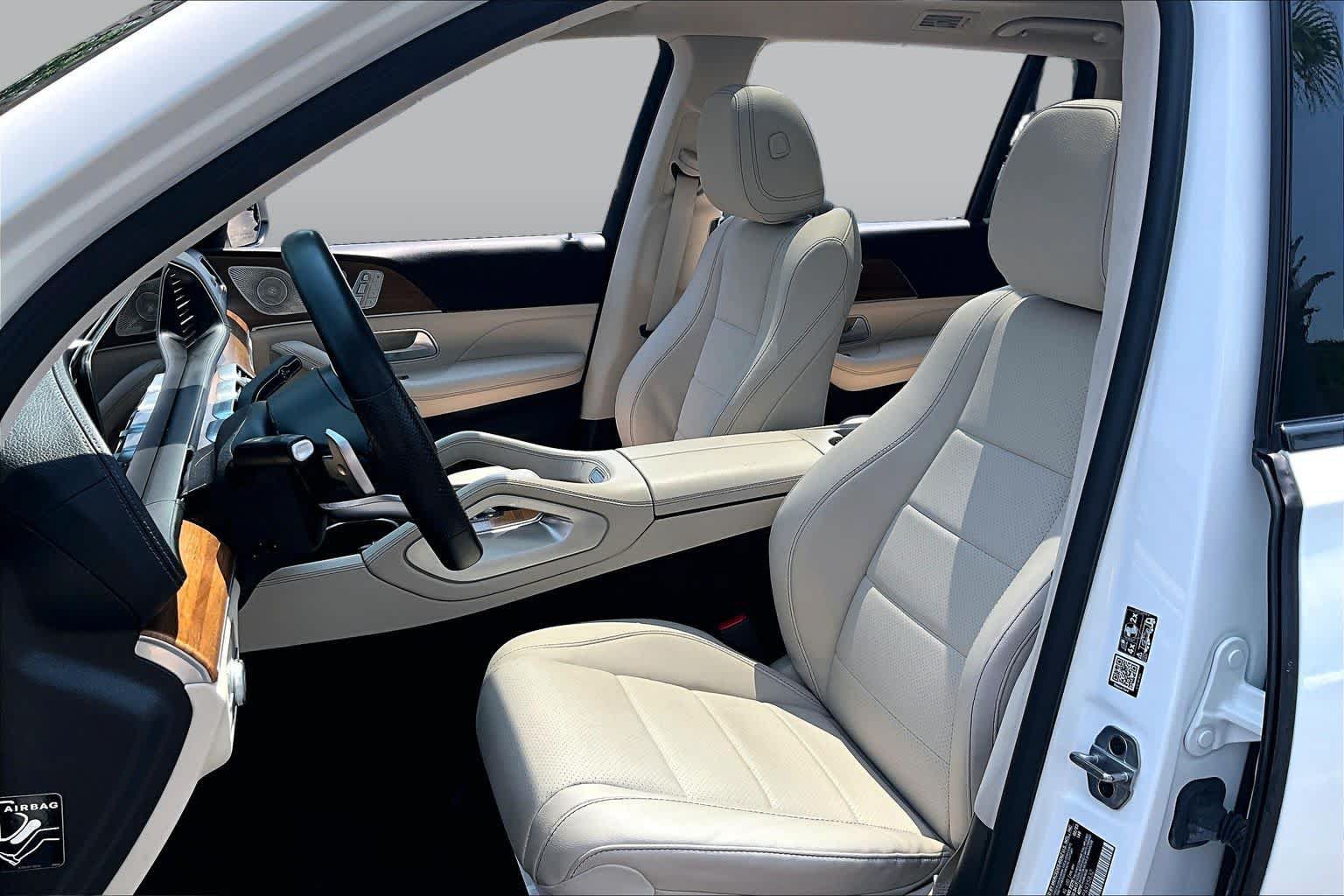 Certified 2023 Mercedes-Benz GLS 450 4MATIC image 8