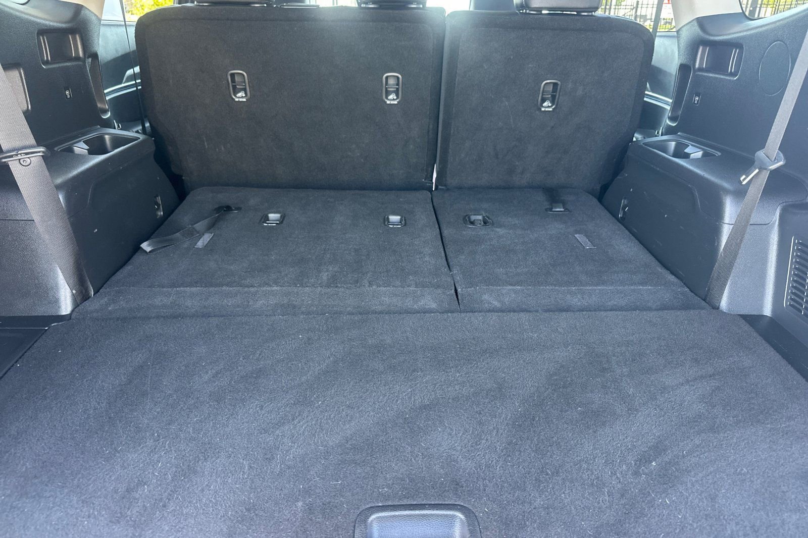 Used 2024 Kia Telluride EX image 18