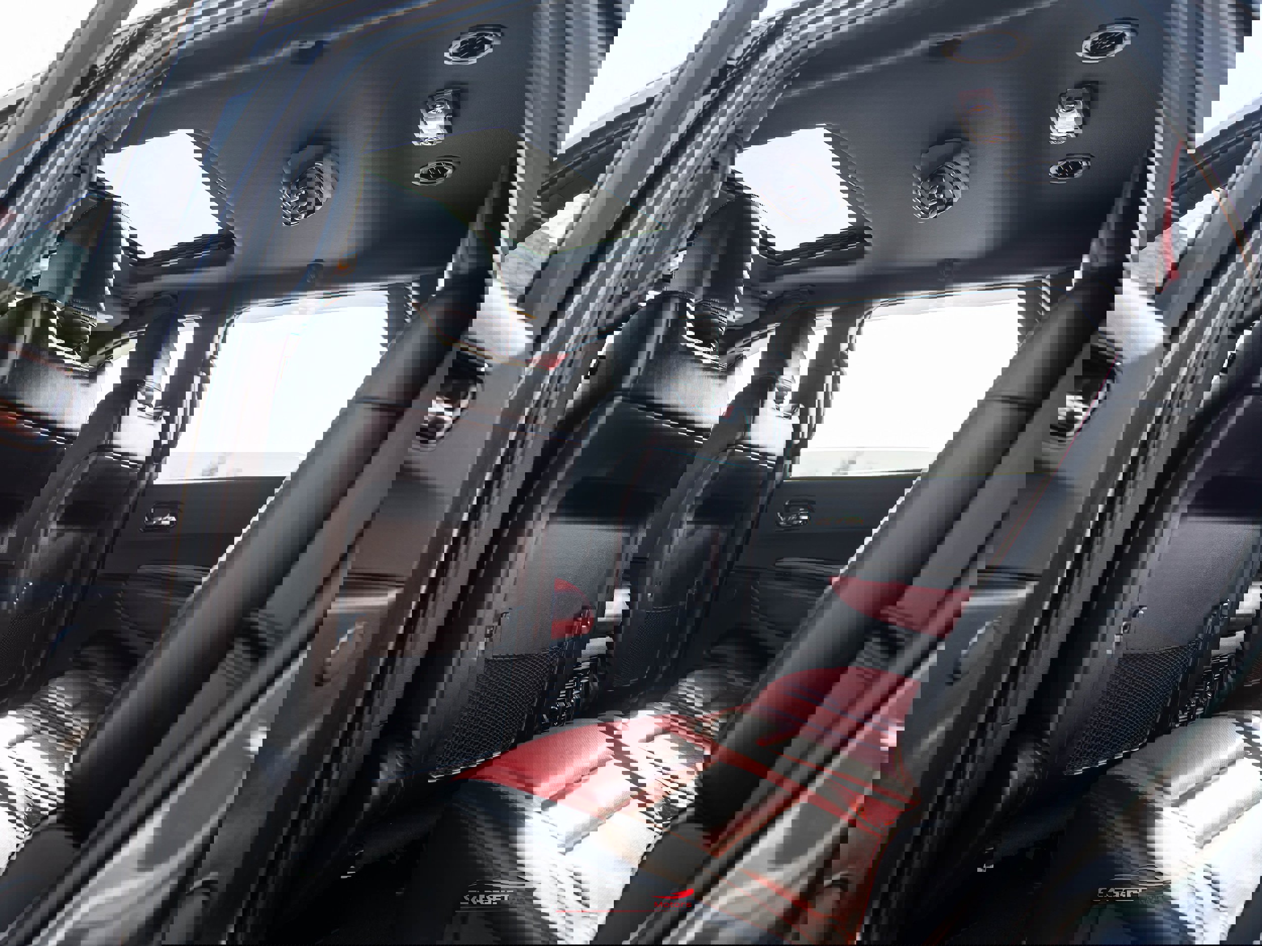 Used 2021 Dodge Durango R/T w/ Technology Group AWD/4WD image 22