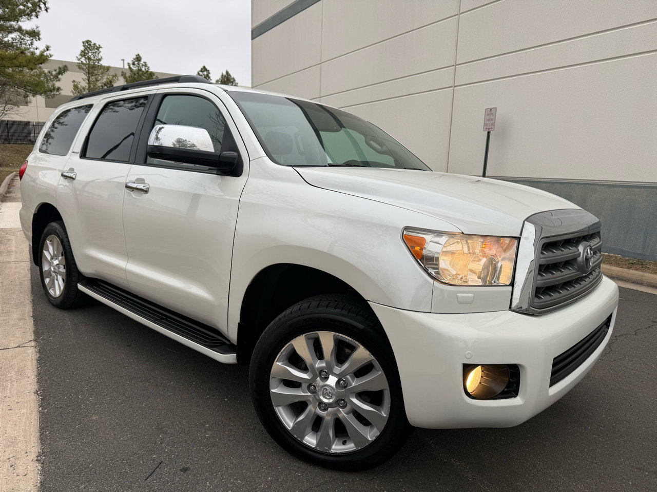 Used 2012 Toyota Sequoia Platinum image 1