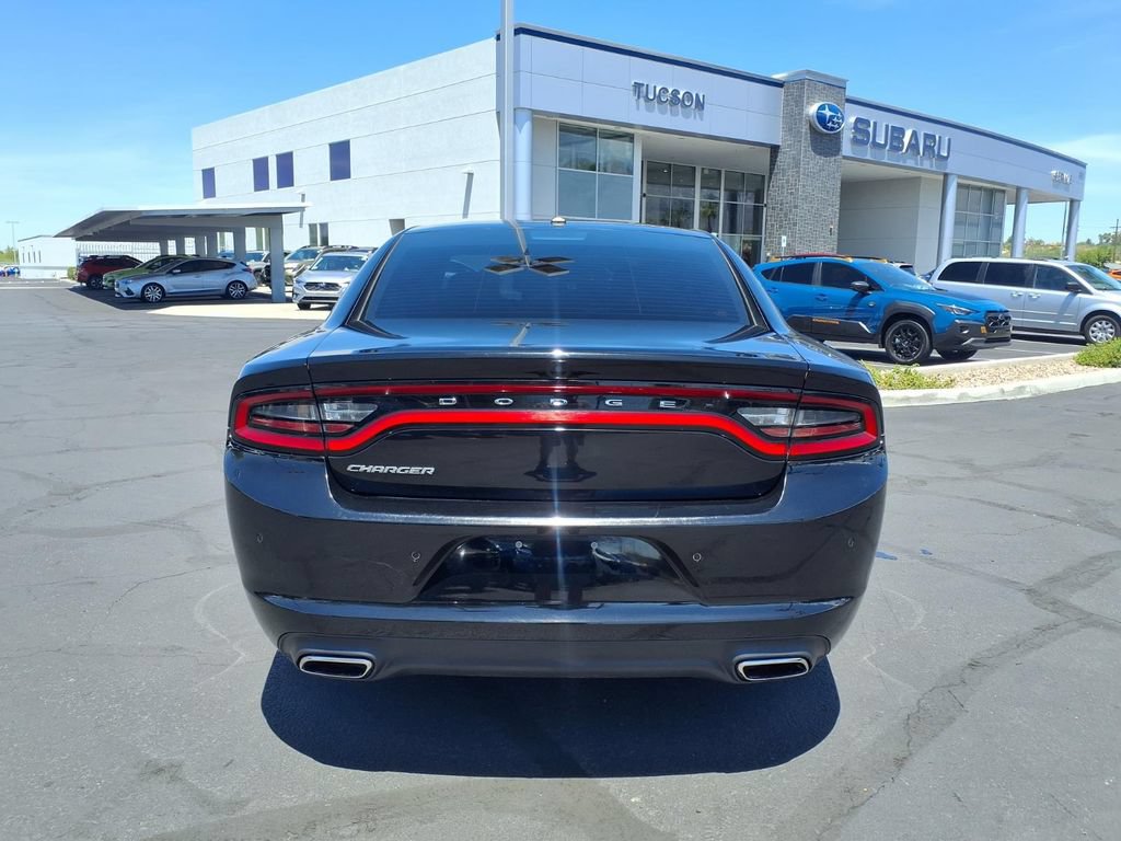 Used 2022 Dodge Charger SXT RWD image 11